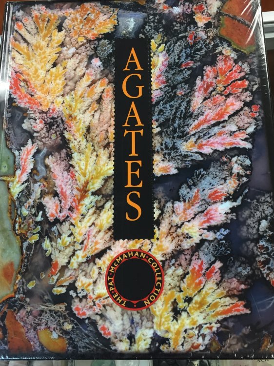 Agates: The Pat McMahan Collection